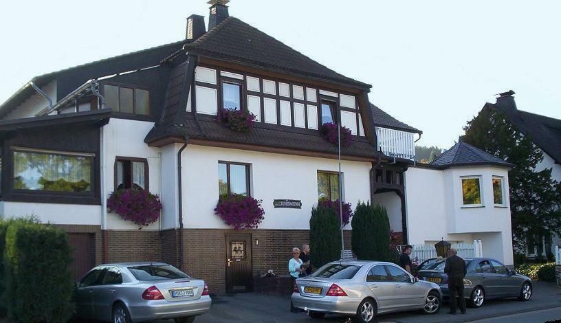 Haus Jungmann Apartamento Hallenberg Exterior foto